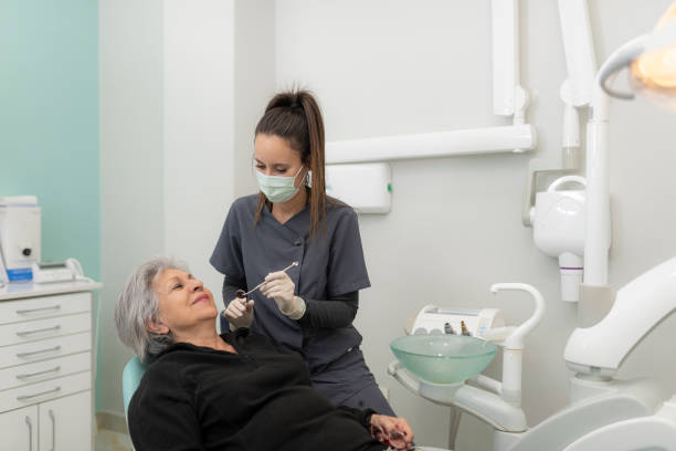 Best Emergency Broken Tooth Repair in Newburg, WI